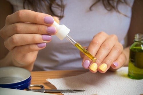 9 huskurer för att stärka svaga naglar