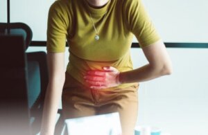 13 örtteer för att förebygga eller behandla mensvärk