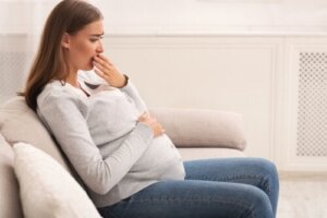 Muntorrhet under graviditeten: orsaker och behandlingar