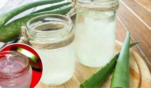 Hur man gör en hårstylinggel med naturliga ingredienser