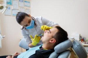 Lokalbedövning vid tandvård: Upptäck dess fördelar och risker