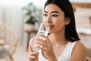 Allt om alkaliskt vatten och dess effekter