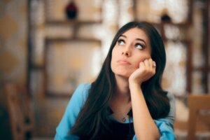 Vuxna som aldrig har haft en partner: Är detta normalt?