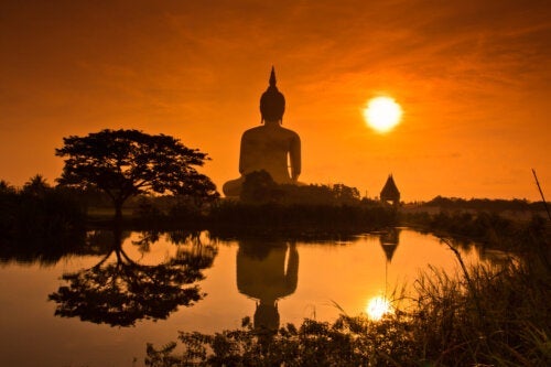 Olika typer av buddhism och hur de skiljer sig åt