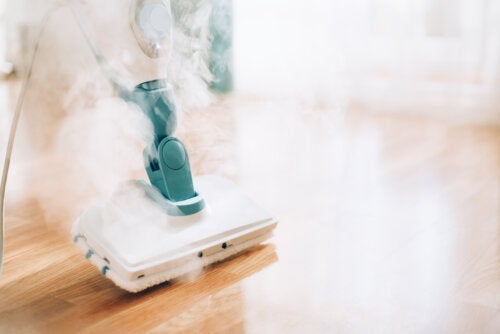 Fördelar och nackdelar att använda ångtvätt när du städar hemma