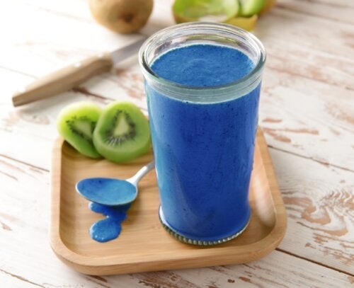 Blå majik: en vacker alg med goda hälsofördelar