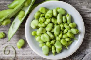 Hälsofördelar med bondbönor: lägg till dem i maten!