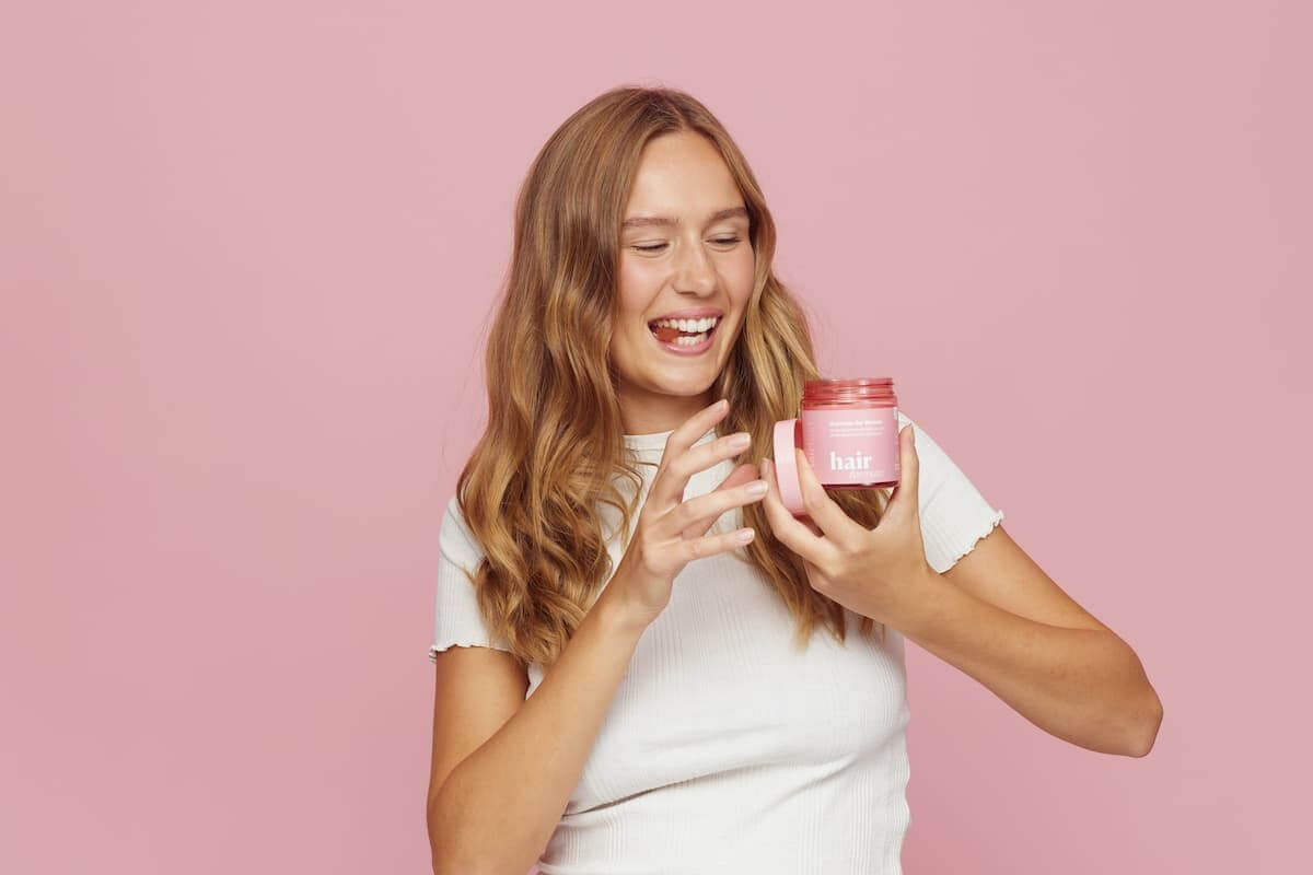 Stärk ditt hår och förhindra håravfall med dessa naturliga kosttillskott