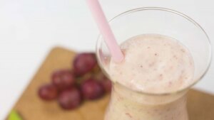 Druv- och ananasjuice för att sänka kolesterolet