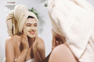 Hur ofta ska du exfoliera ditt ansikte?