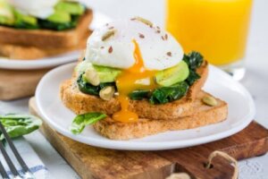3 knep för att tillaga pocherade ägg: en rätt med stil