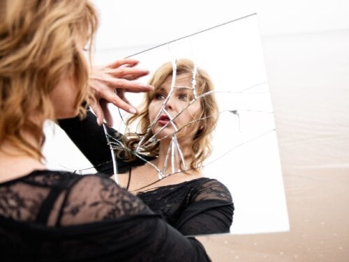 Dorian Gray-syndrom: Vad orsakar denna dysmorfi?