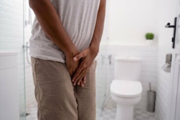 Sveda vid urinering: orsaker och behandling