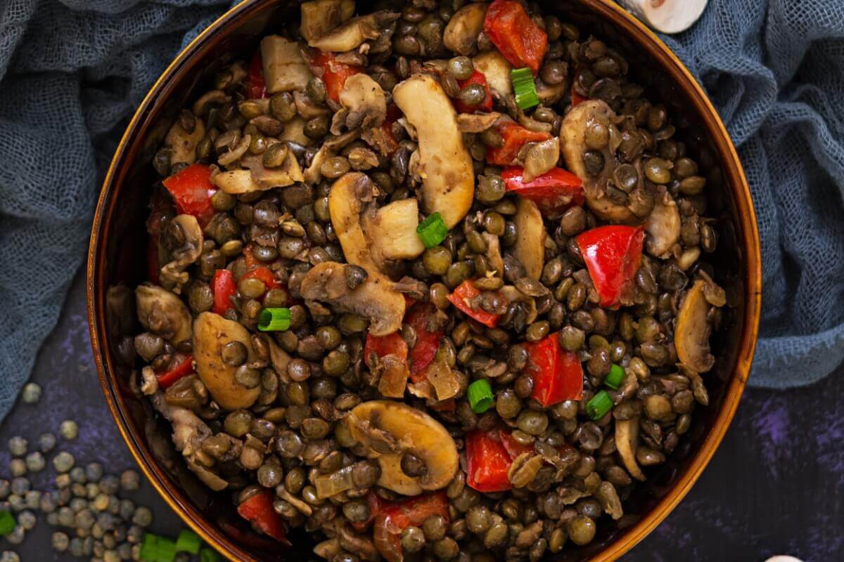 Bön- och svampgryta